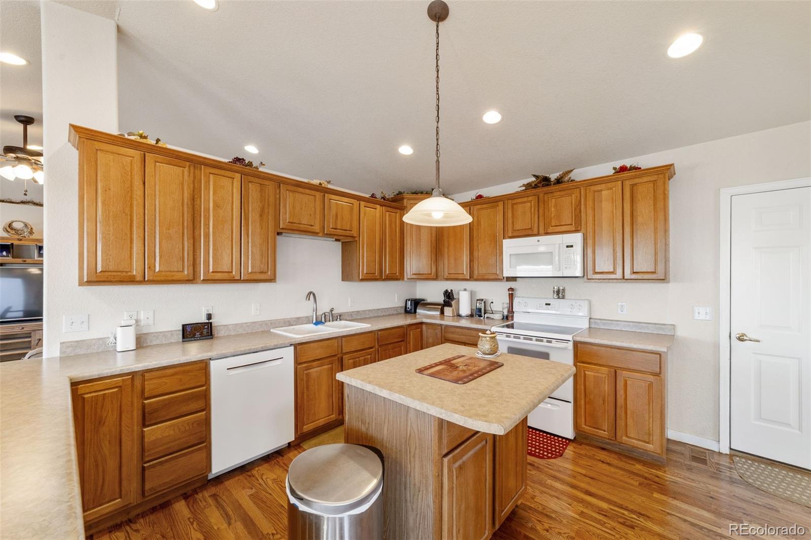 MLS Image #5 for 5405  peregrine drive,pueblo, Colorado