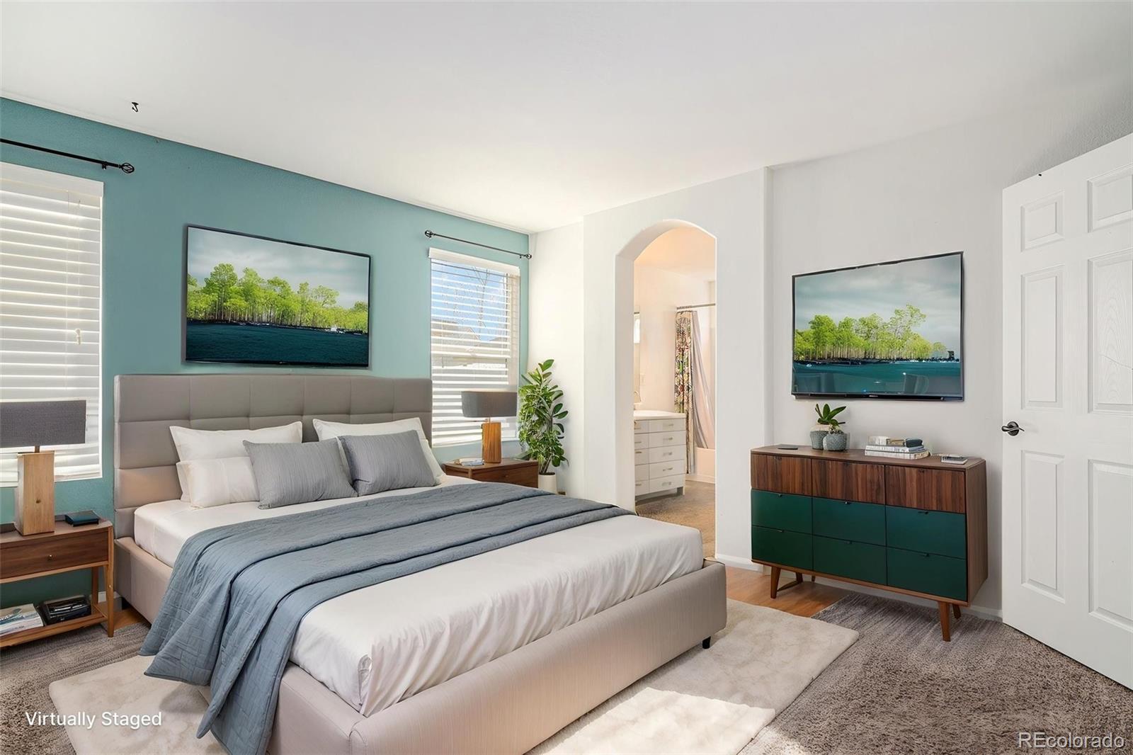 MLS Image #14 for 14436 e elk place,denver, Colorado