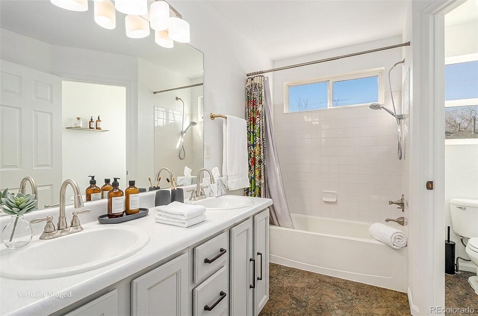MLS Image #17 for 14436 e elk place,denver, Colorado