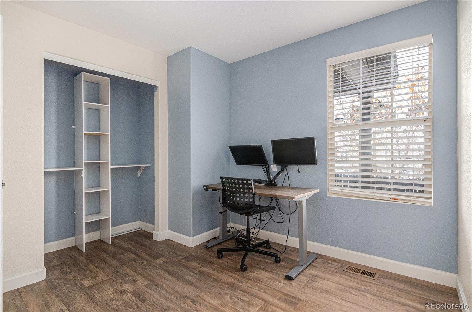 MLS Image #19 for 14436 e elk place,denver, Colorado