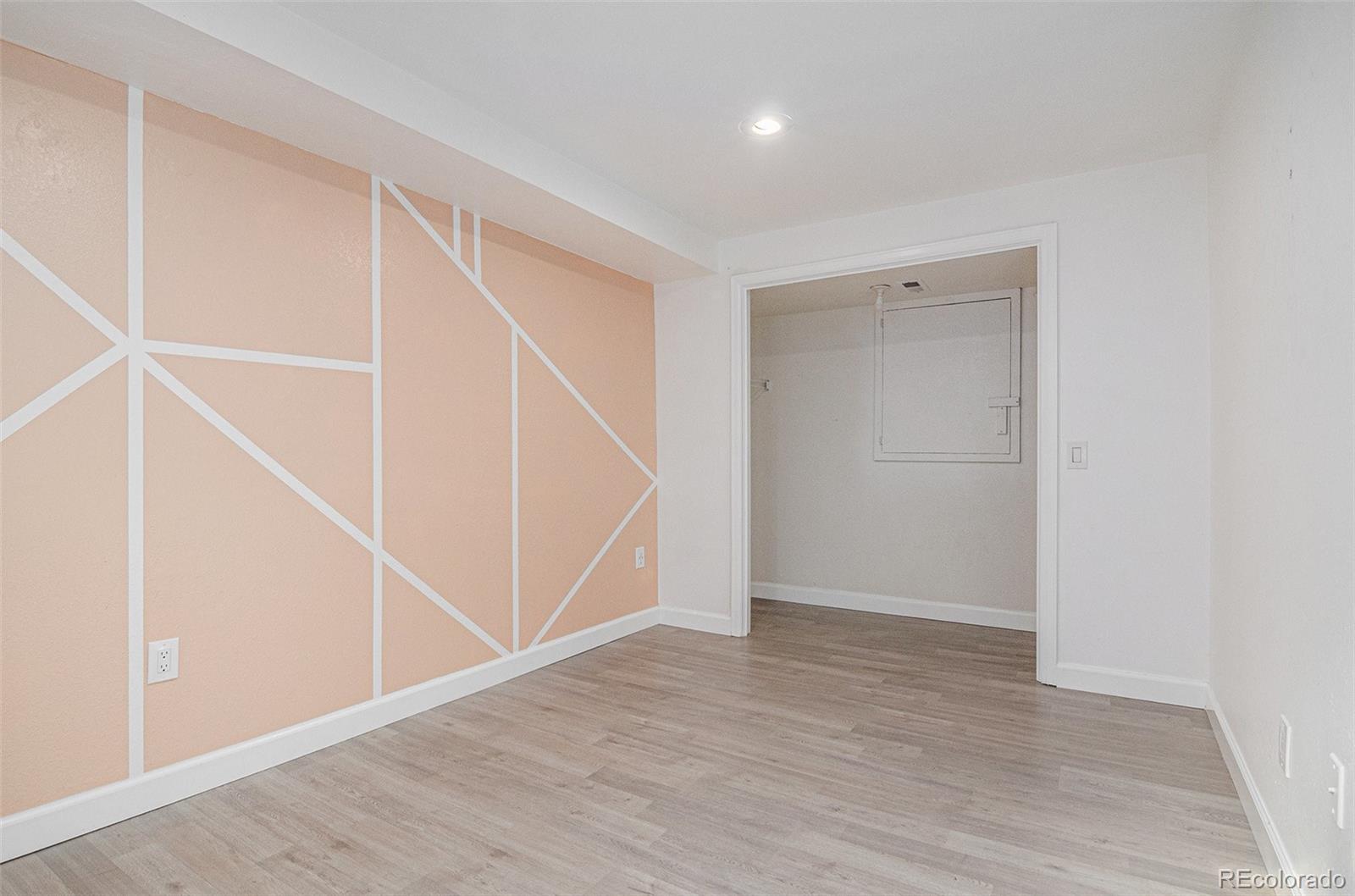 MLS Image #23 for 14436 e elk place,denver, Colorado
