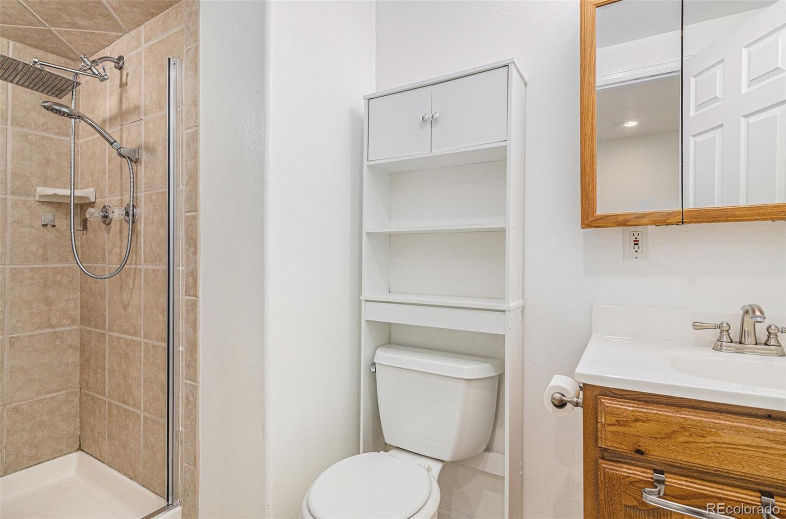MLS Image #28 for 14436 e elk place,denver, Colorado