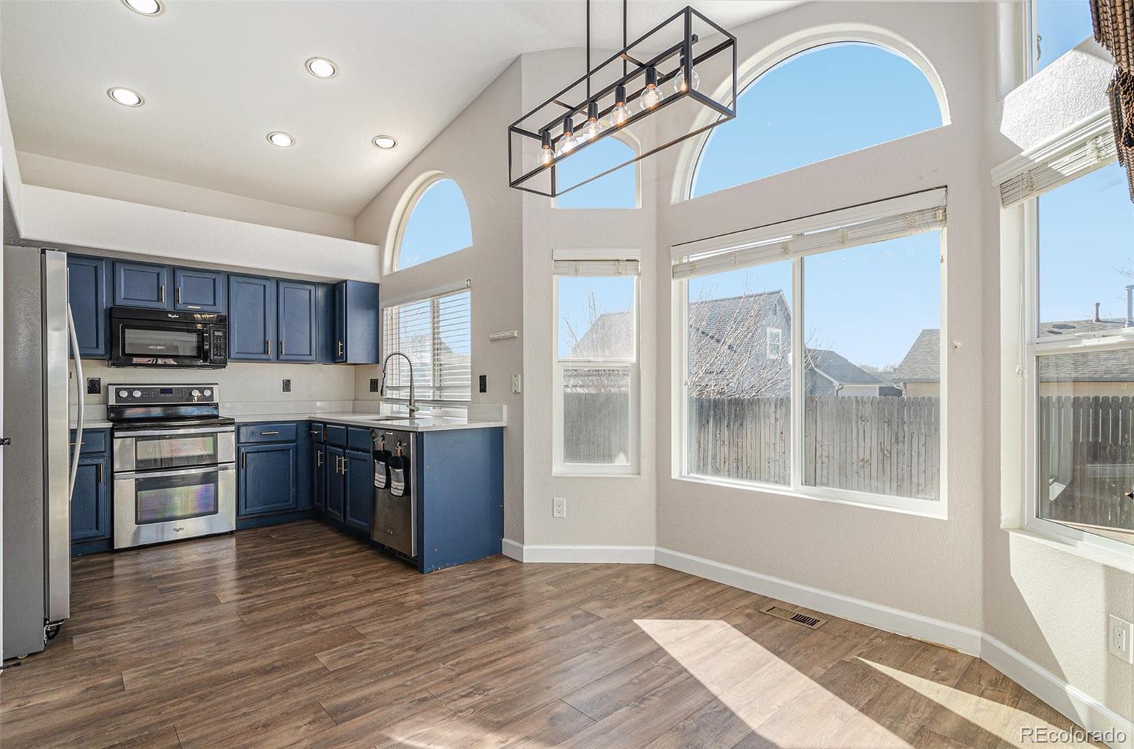MLS Image #5 for 14436 e elk place,denver, Colorado