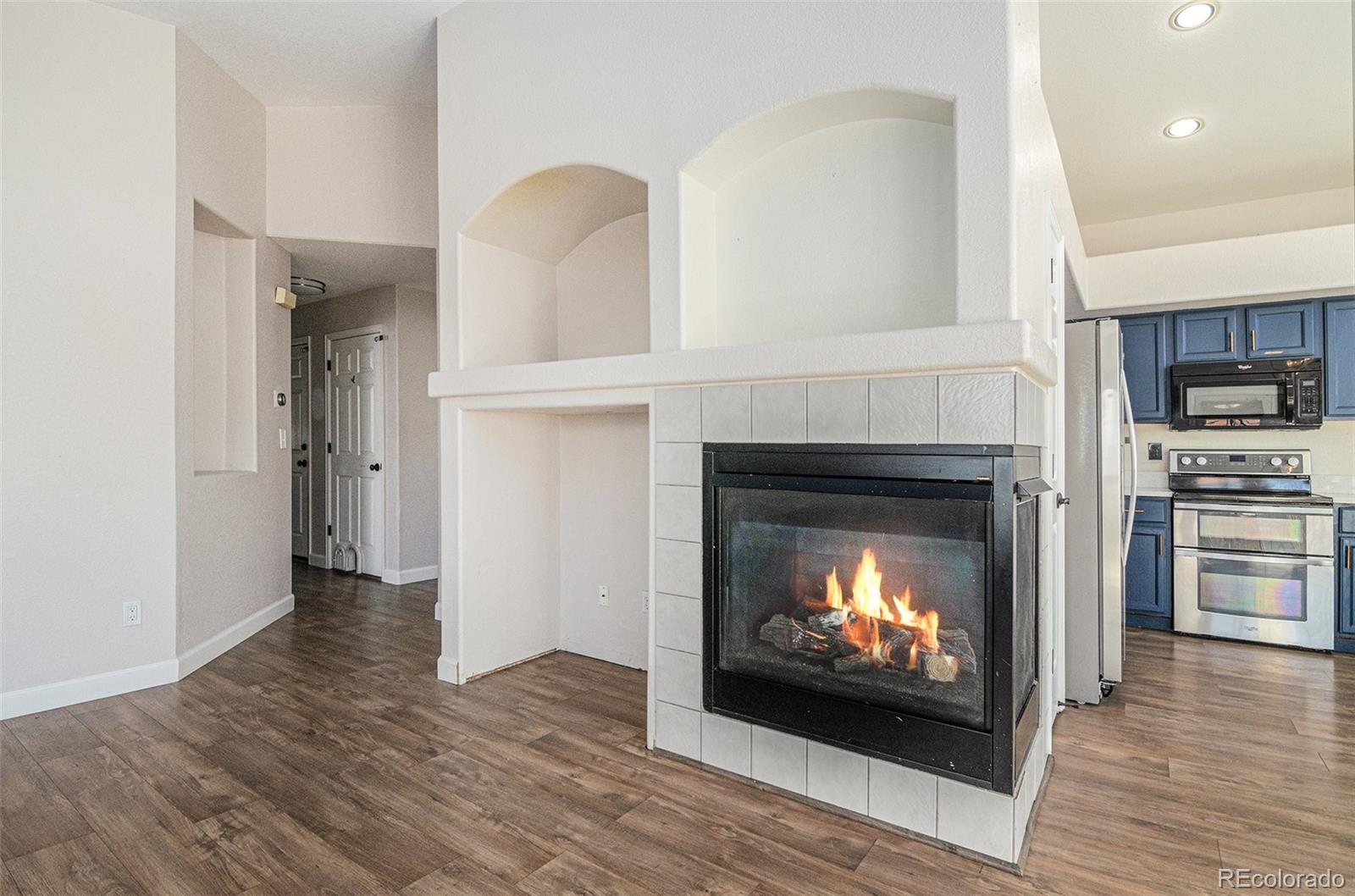 MLS Image #9 for 14436 e elk place,denver, Colorado