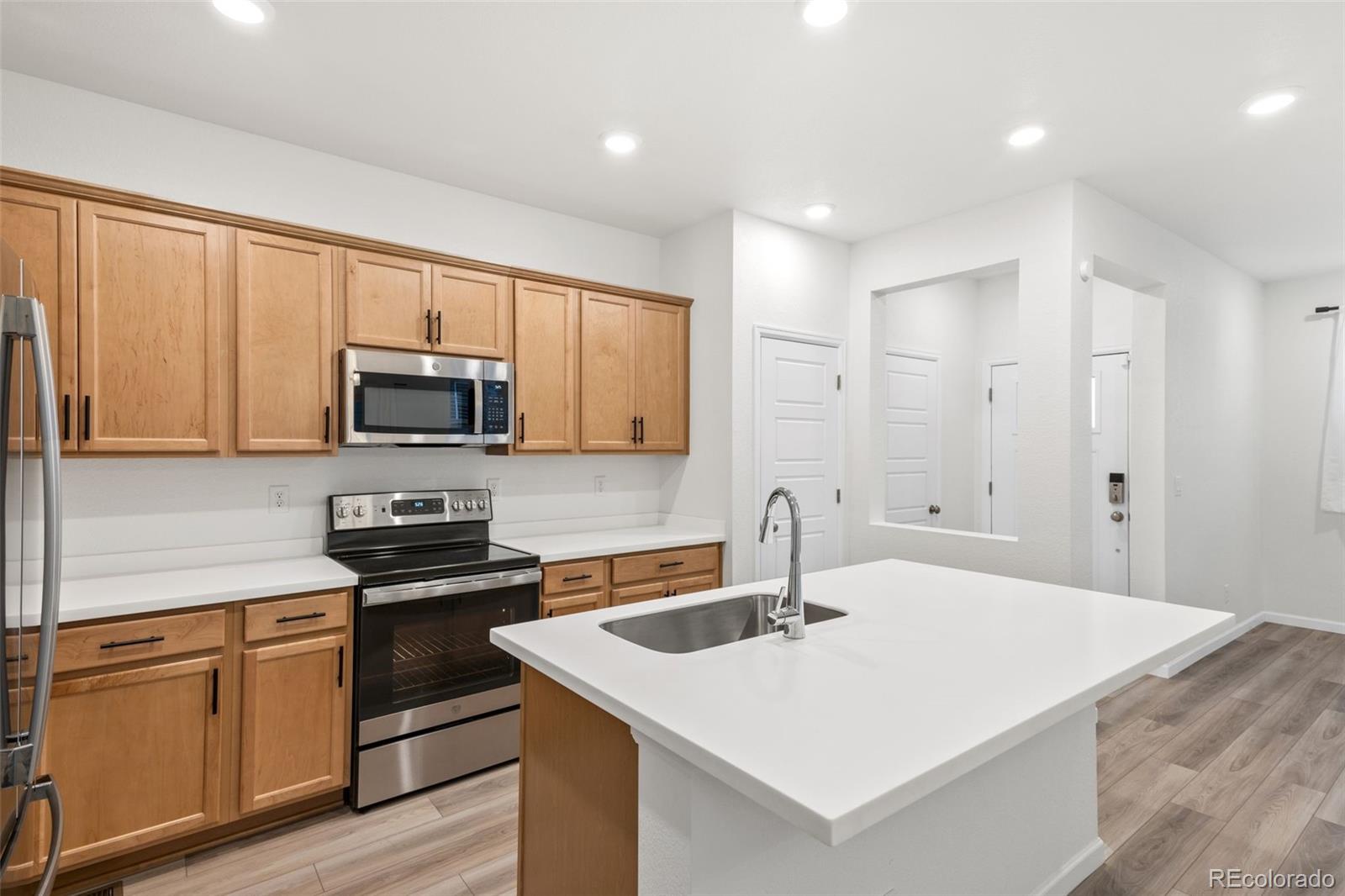 MLS Image #12 for 23920 e 34th avenue,aurora, Colorado