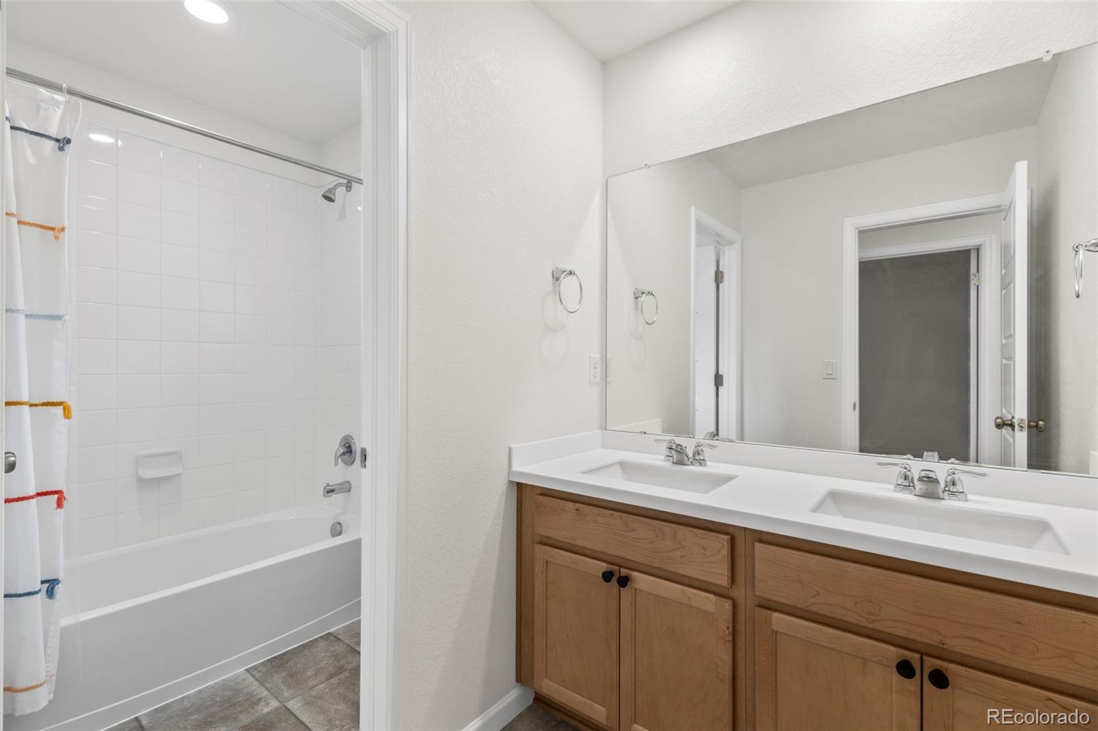 MLS Image #25 for 23920 e 34th avenue,aurora, Colorado