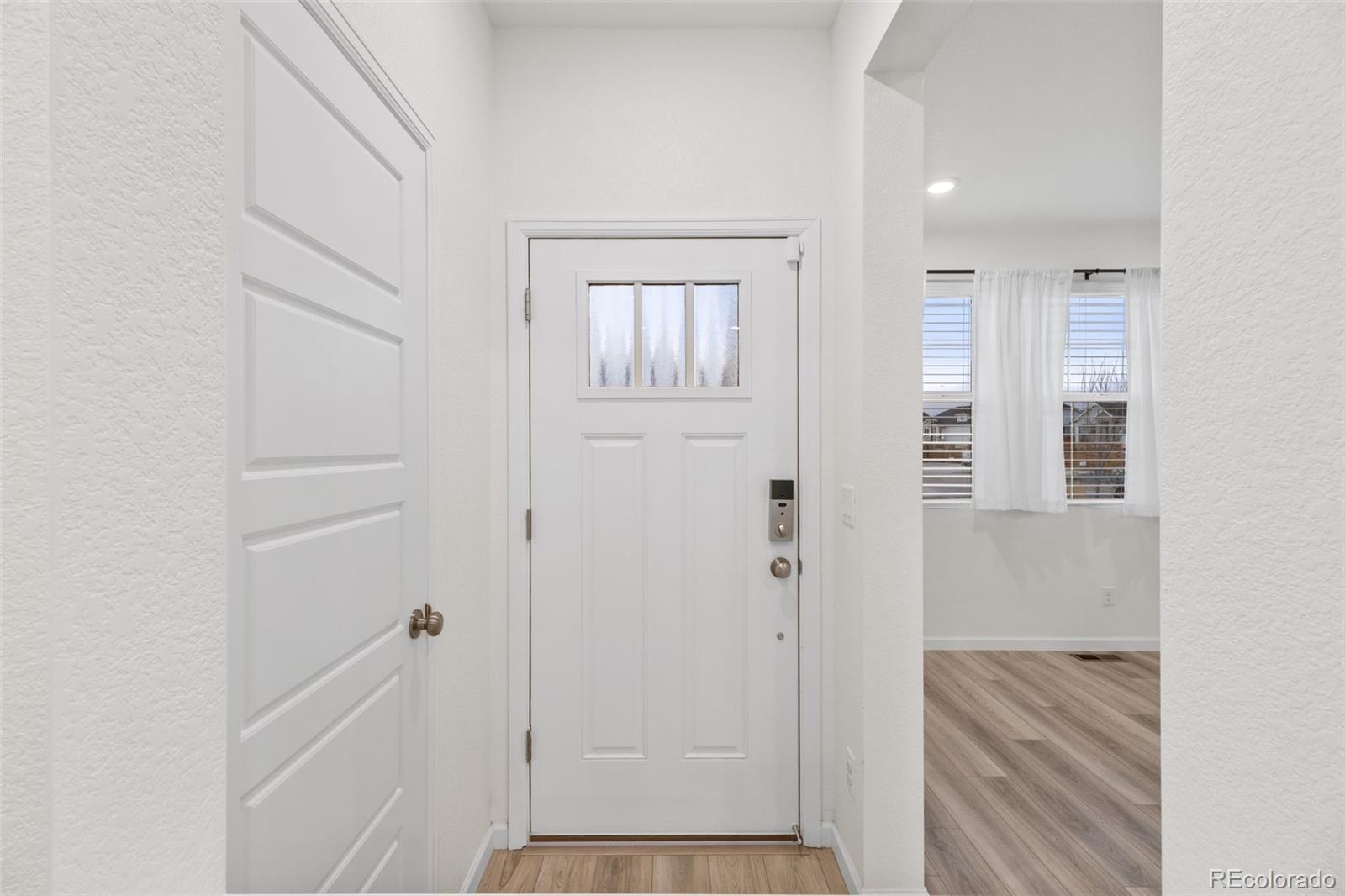 MLS Image #4 for 23920 e 34th avenue,aurora, Colorado