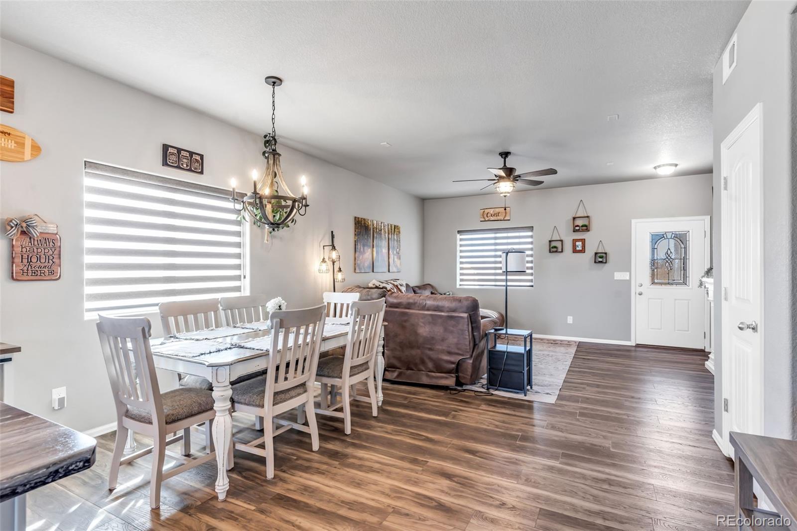 MLS Image #2 for 895 e loma drive,pueblo, Colorado