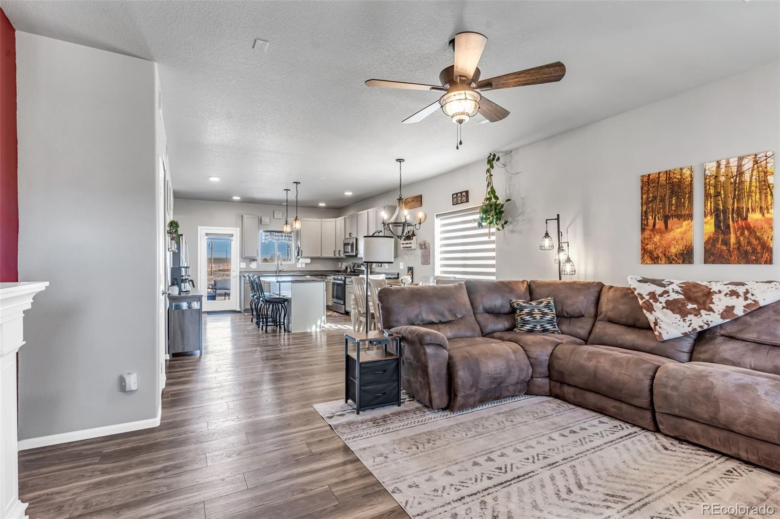 MLS Image #5 for 895 e loma drive,pueblo, Colorado