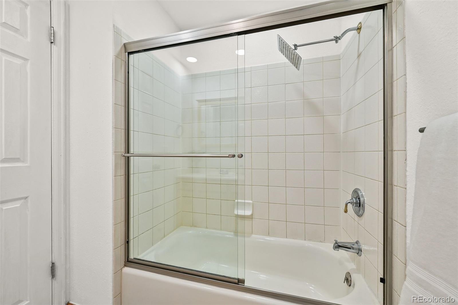 MLS Image #13 for 4441 s estes street,littleton, Colorado