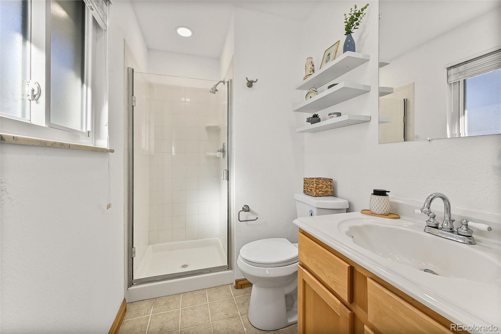 MLS Image #18 for 4441 s estes street,littleton, Colorado