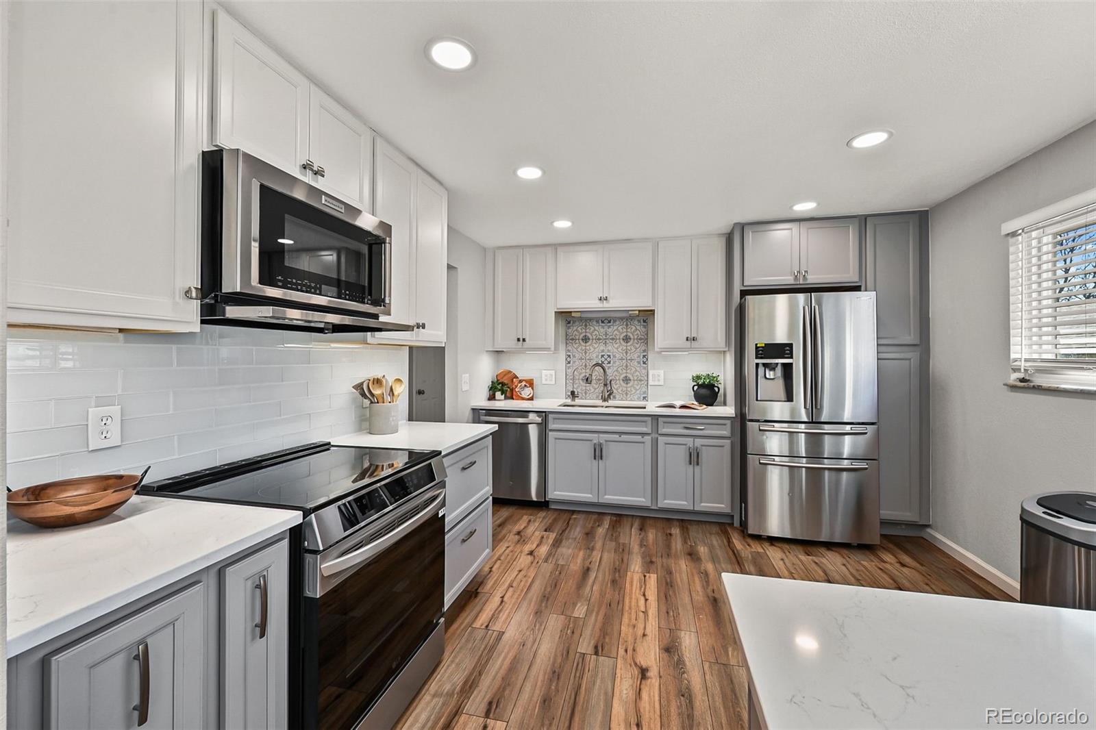 MLS Image #8 for 4441 s estes street,littleton, Colorado