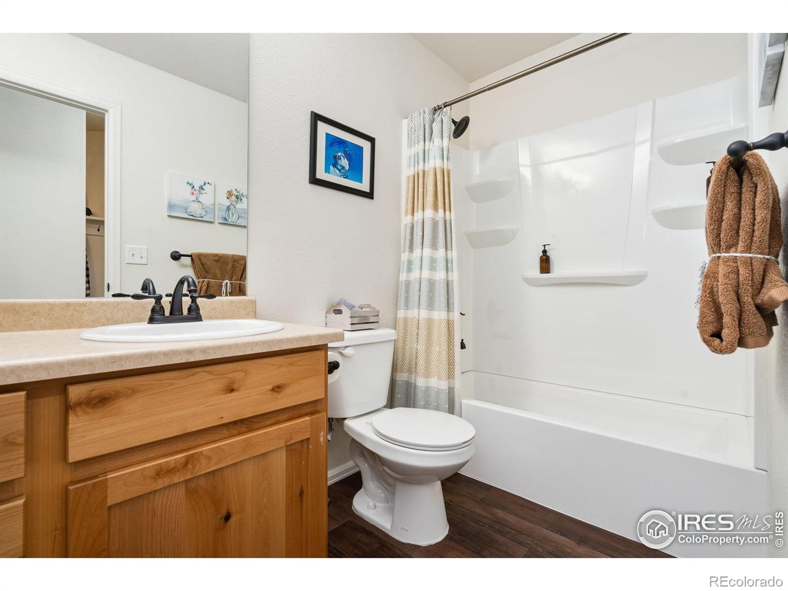 MLS Image #17 for 1555  new season drive,windsor, Colorado