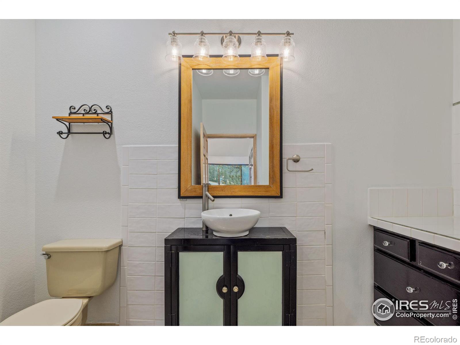 MLS Image #10 for 11042 n saint vrain drive,lyons, Colorado