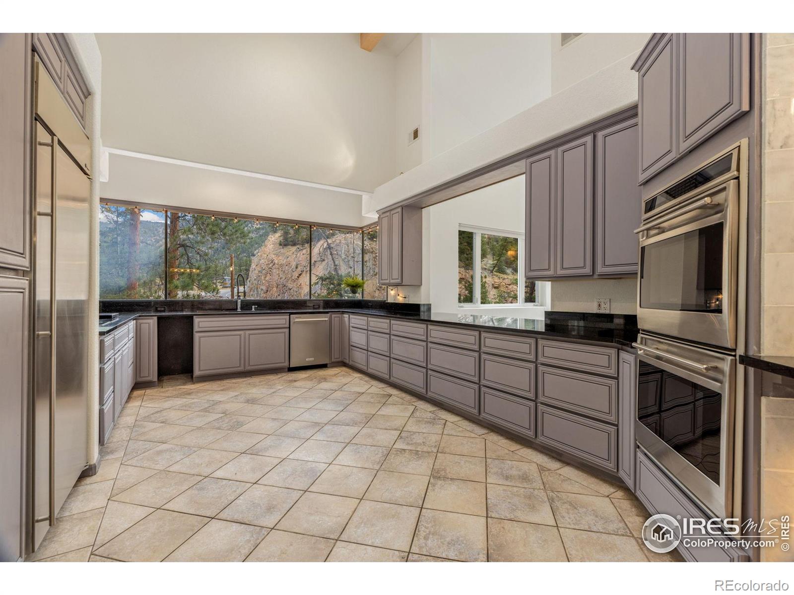 MLS Image #2 for 11042 n saint vrain drive,lyons, Colorado