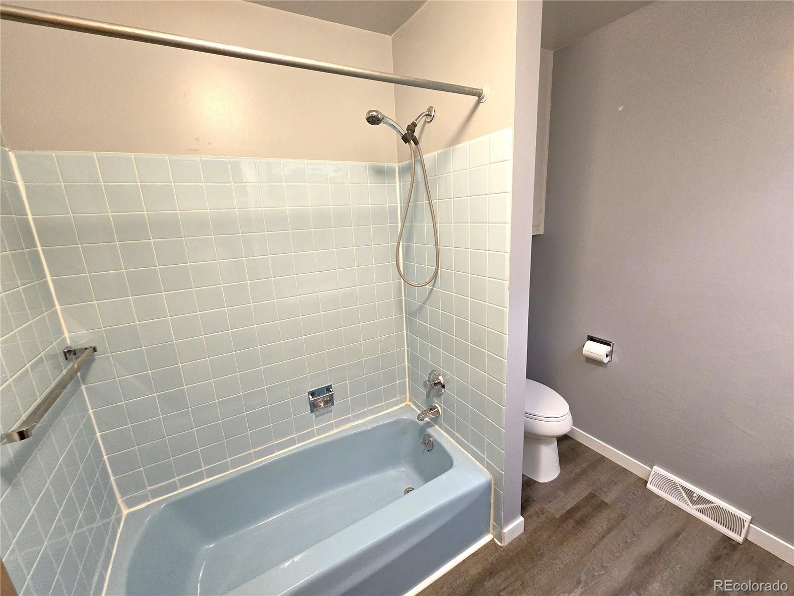 MLS Image #13 for 6602 e cornell avenue,denver, Colorado