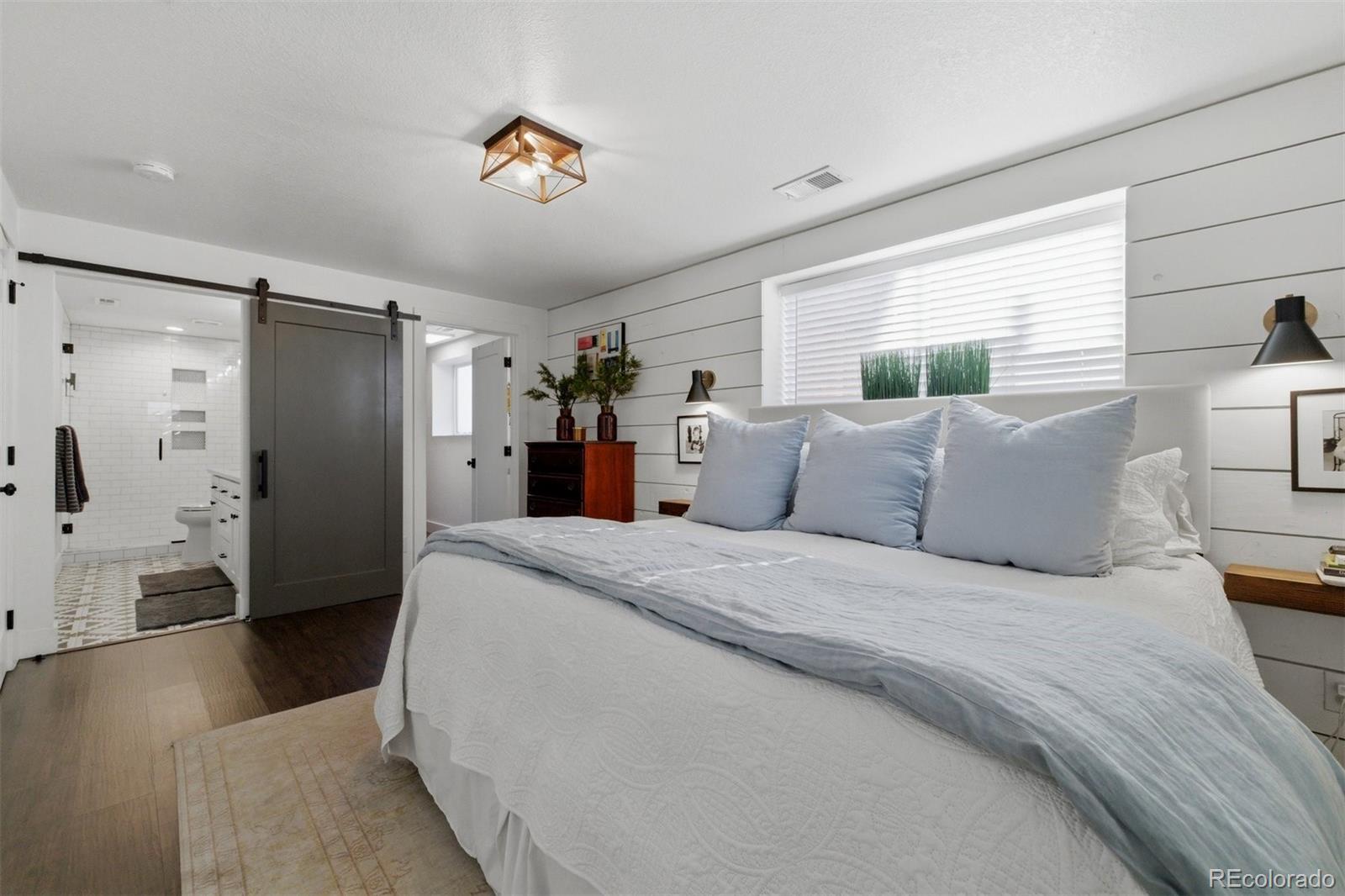 MLS Image #12 for 485 s krameria street,denver, Colorado