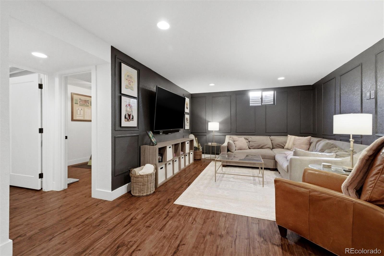 MLS Image #22 for 485 s krameria street,denver, Colorado