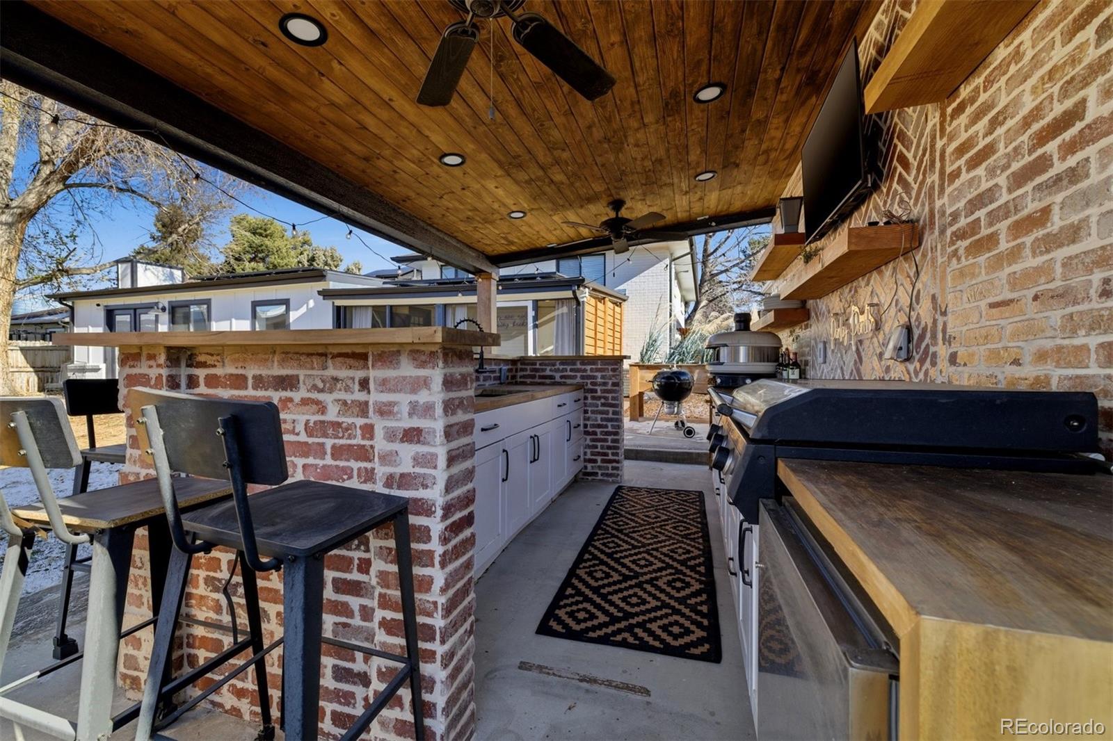 MLS Image #27 for 485 s krameria street,denver, Colorado