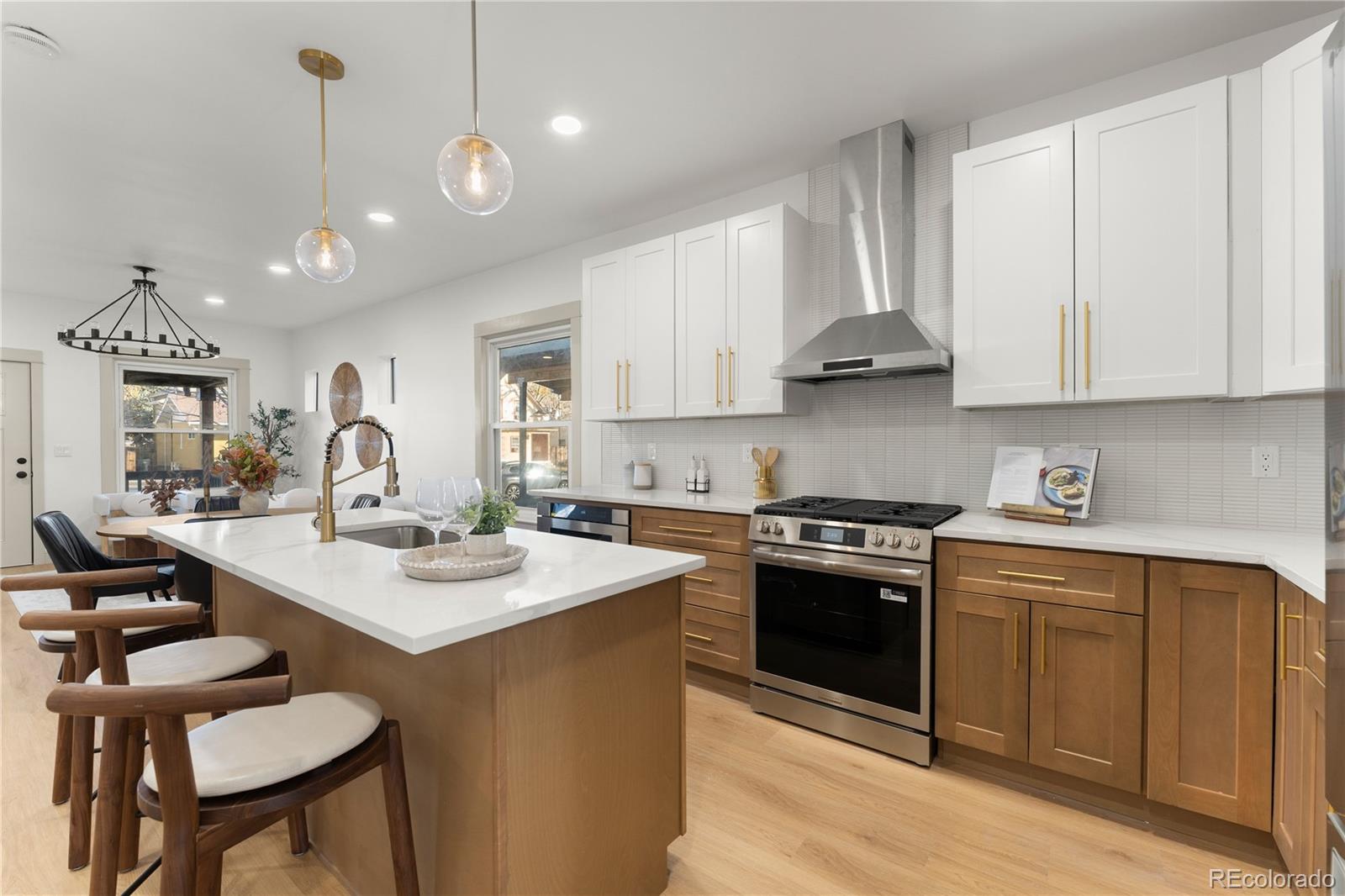 MLS Image #10 for 2963 s lincoln street,englewood, Colorado