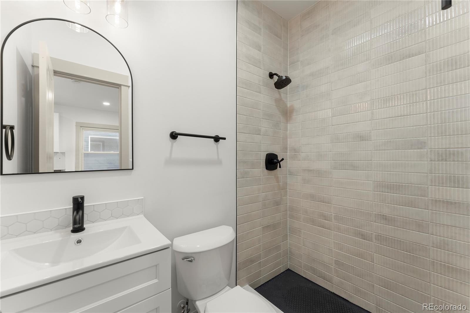 MLS Image #20 for 2963 s lincoln street,englewood, Colorado