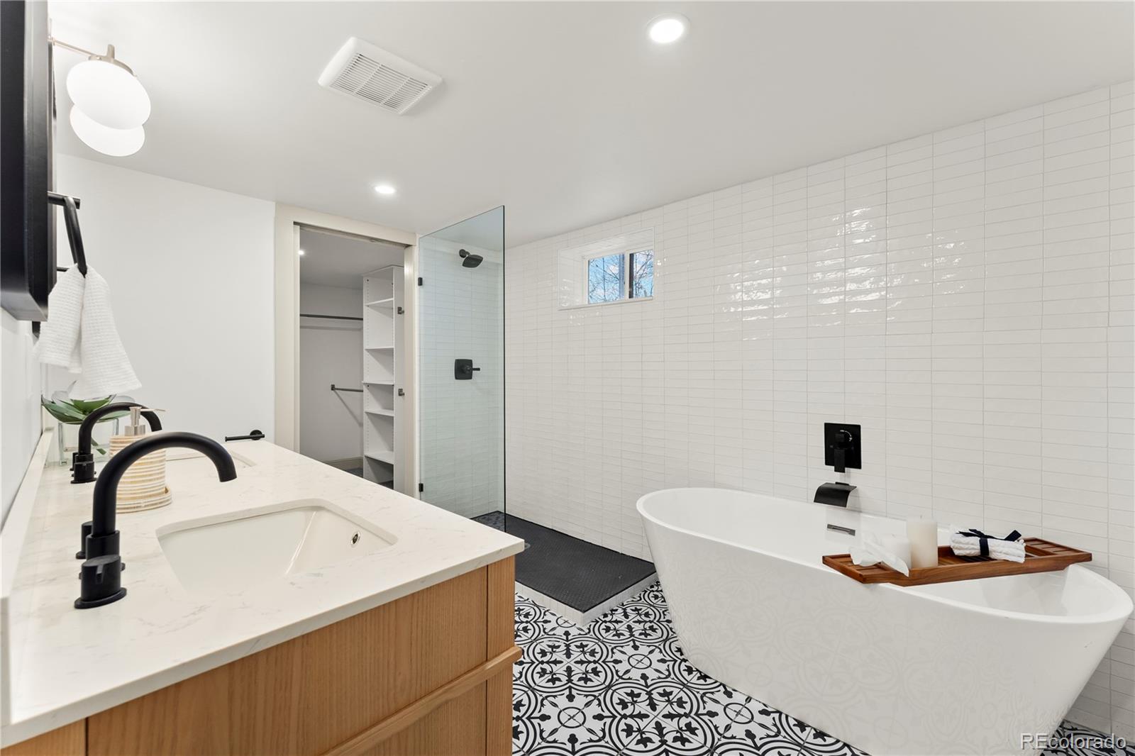 MLS Image #26 for 2963 s lincoln street,englewood, Colorado