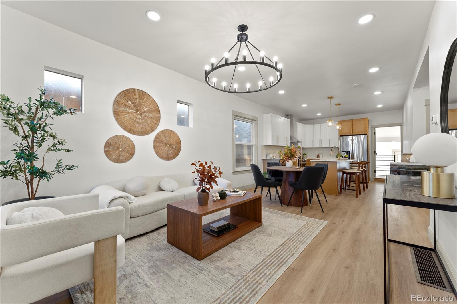 MLS Image #5 for 2963 s lincoln street,englewood, Colorado