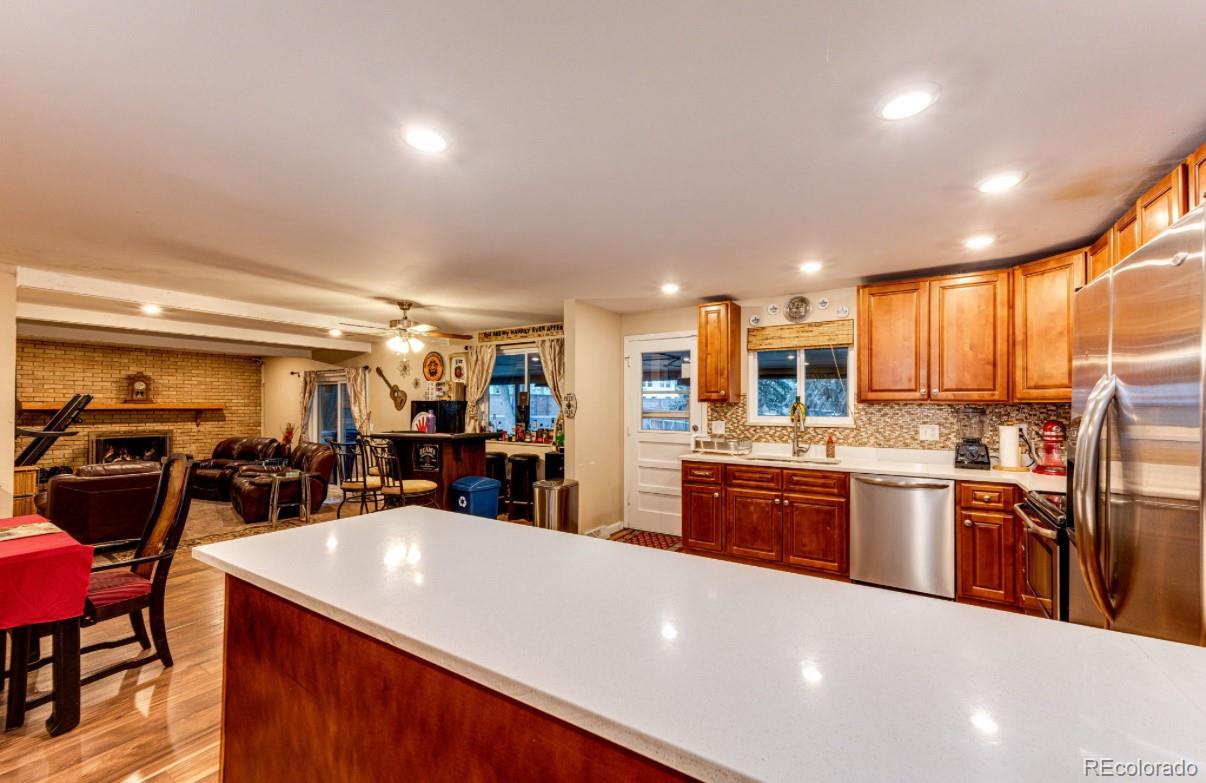 MLS Image #5 for 623  kalispell street,aurora, Colorado