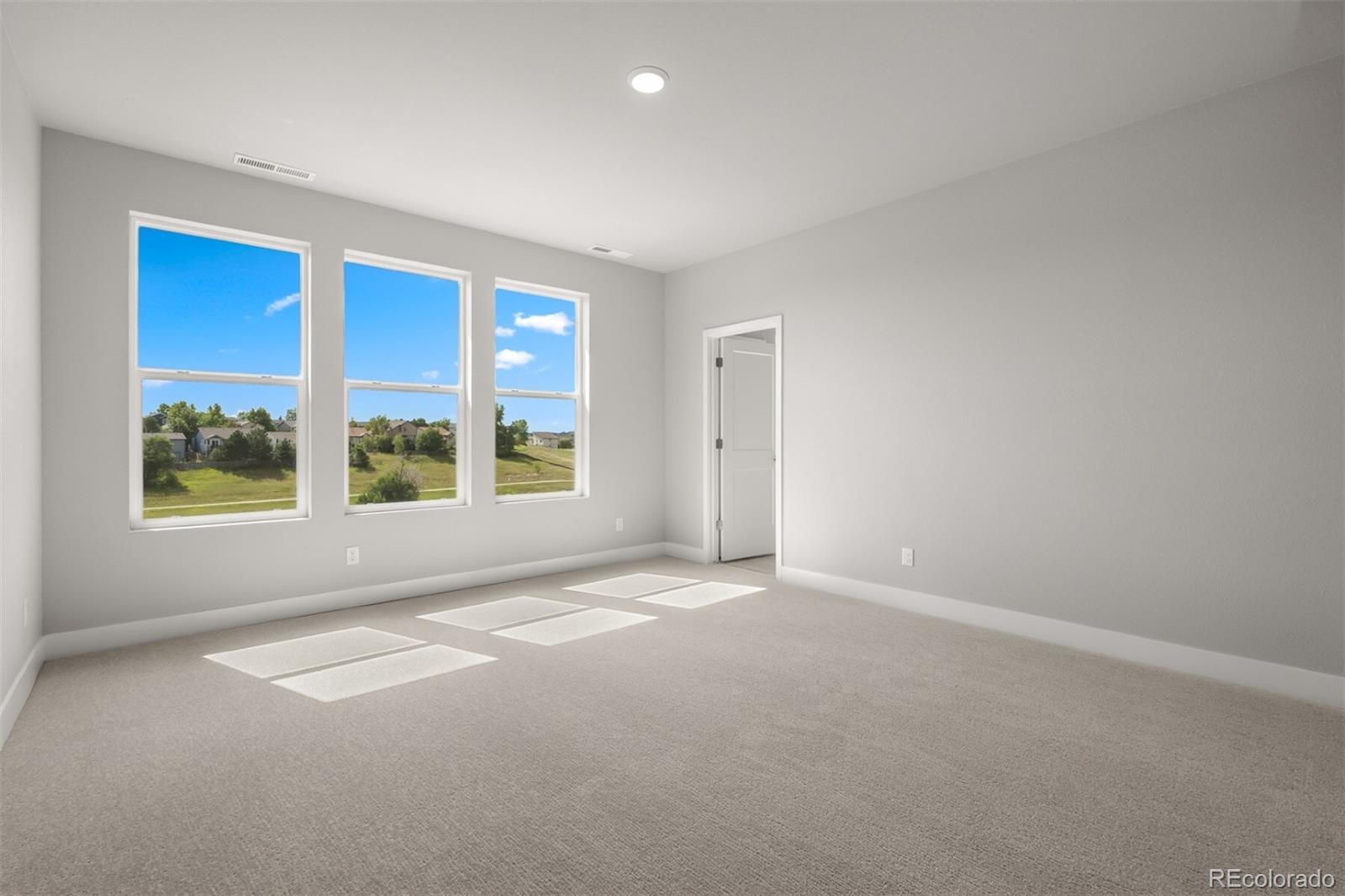 MLS Image #15 for 4585  peak crest view,colorado springs, Colorado