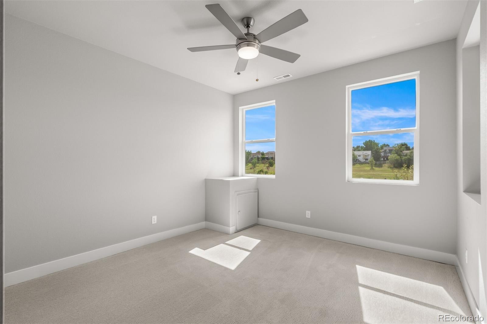 MLS Image #32 for 4585  peak crest view,colorado springs, Colorado