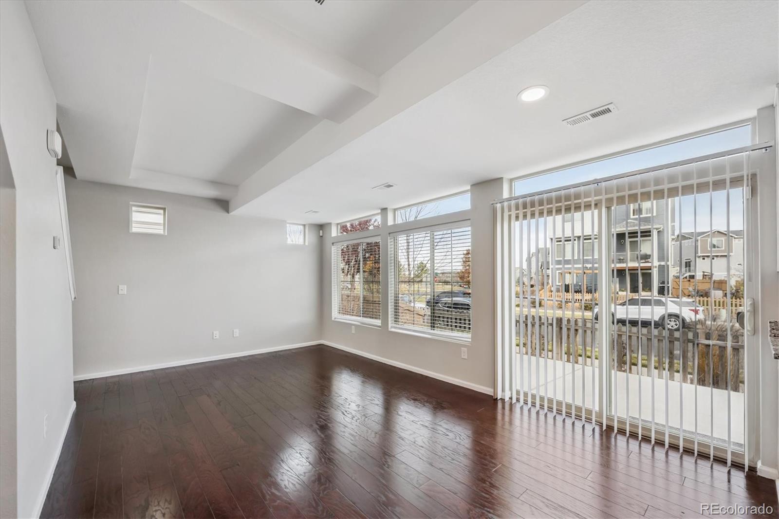 MLS Image #9 for 10495  truckee street,commerce city, Colorado