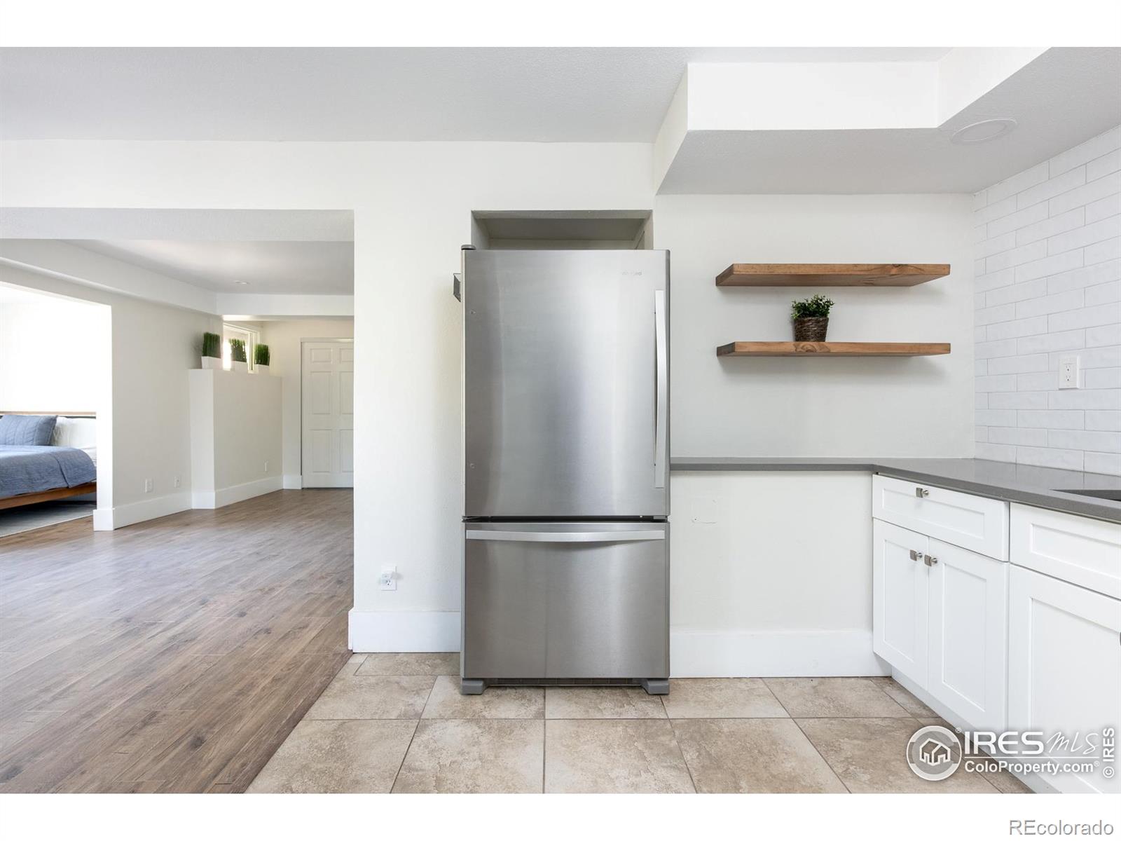 MLS Image #5 for 93  pine needle road,boulder, Colorado