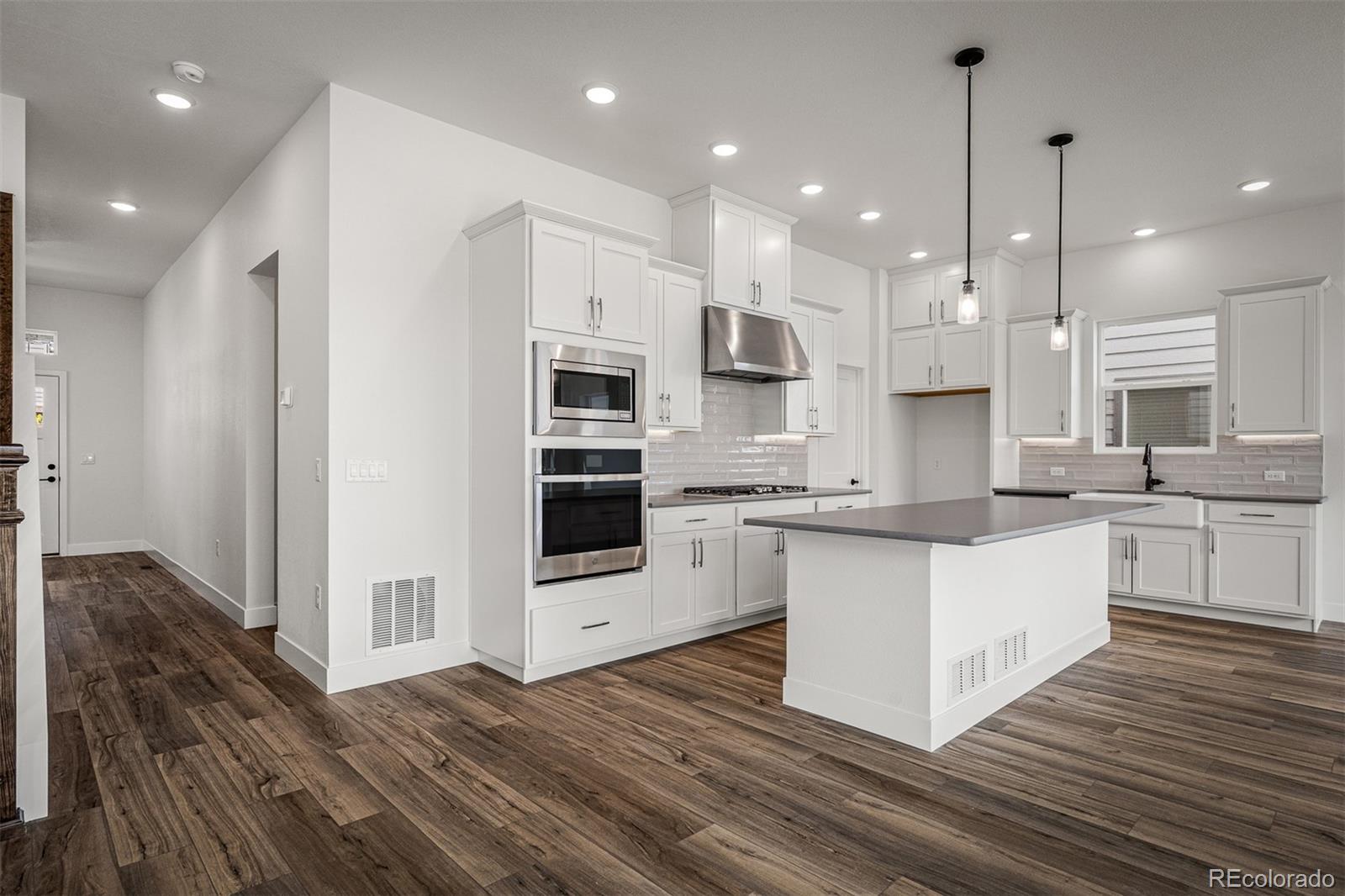 MLS Image #7 for 4595  peak crest view,colorado springs, Colorado