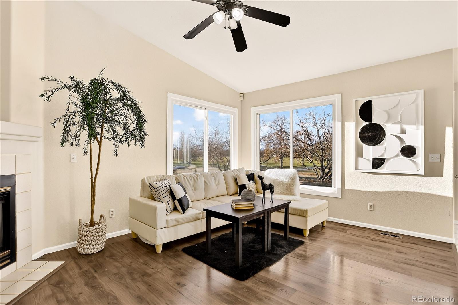 MLS Image #4 for 14402 e 48th avenue,denver, Colorado