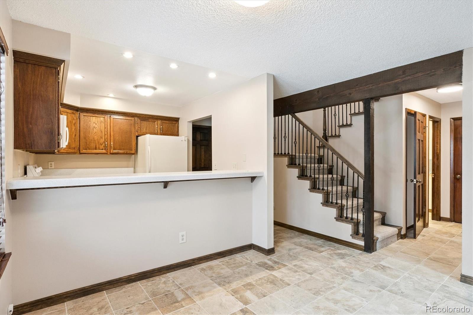 MLS Image #5 for 2723 w long drive a,littleton, Colorado