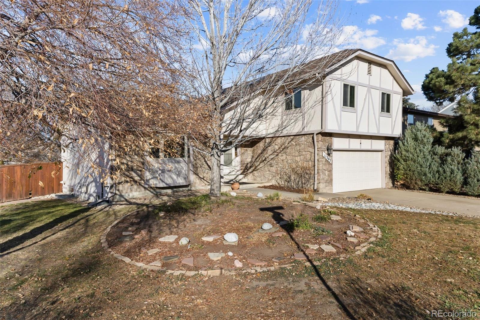 MLS Image #2 for 11303 e warren avenue,aurora, Colorado