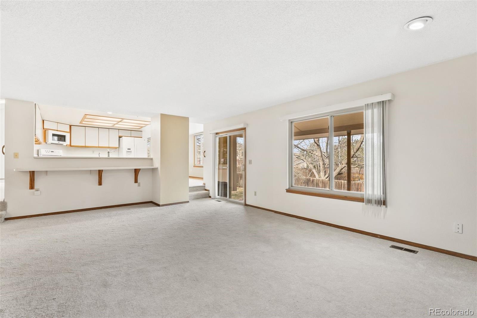 MLS Image #22 for 11303 e warren avenue,aurora, Colorado