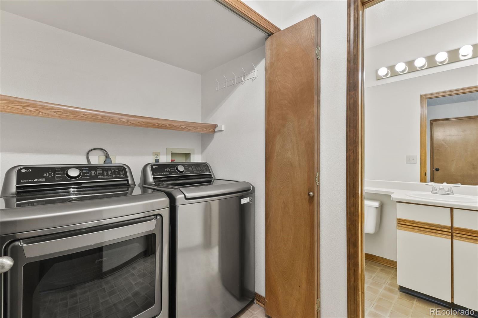 MLS Image #24 for 11303 e warren avenue,aurora, Colorado