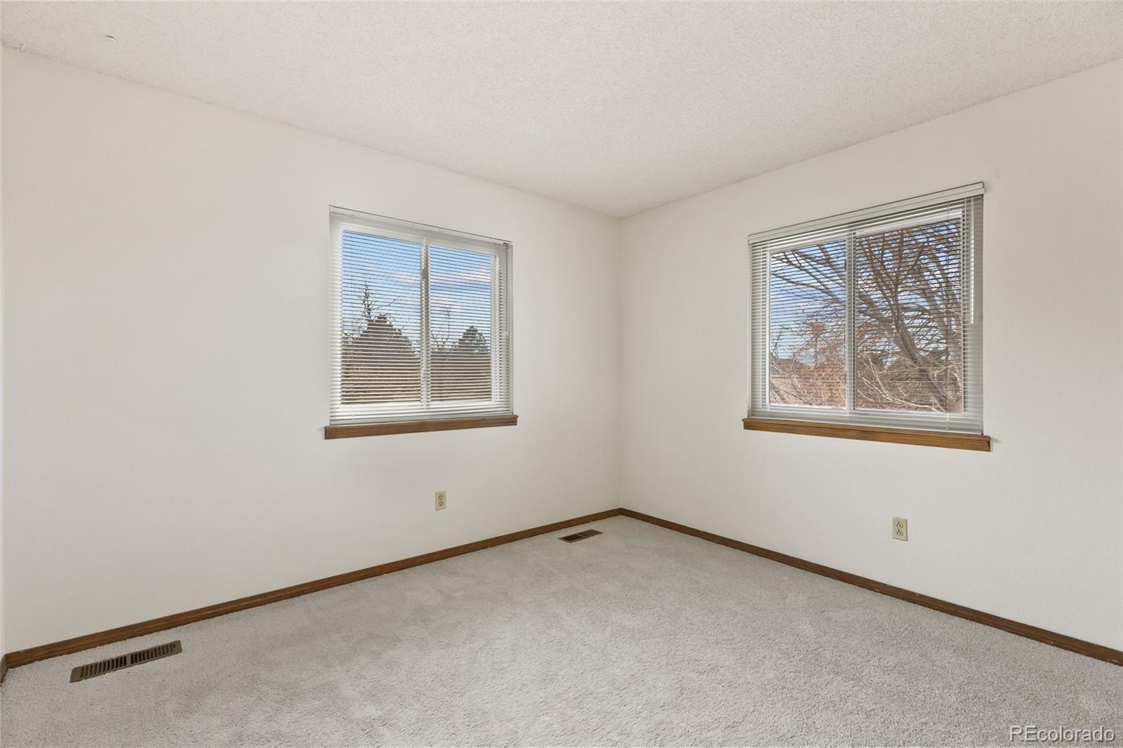 MLS Image #35 for 11303 e warren avenue,aurora, Colorado