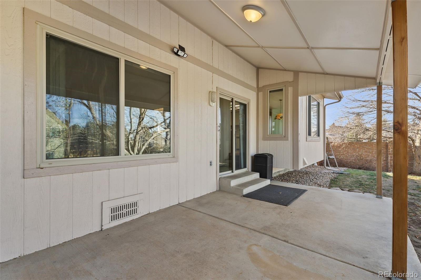 MLS Image #41 for 11303 e warren avenue,aurora, Colorado