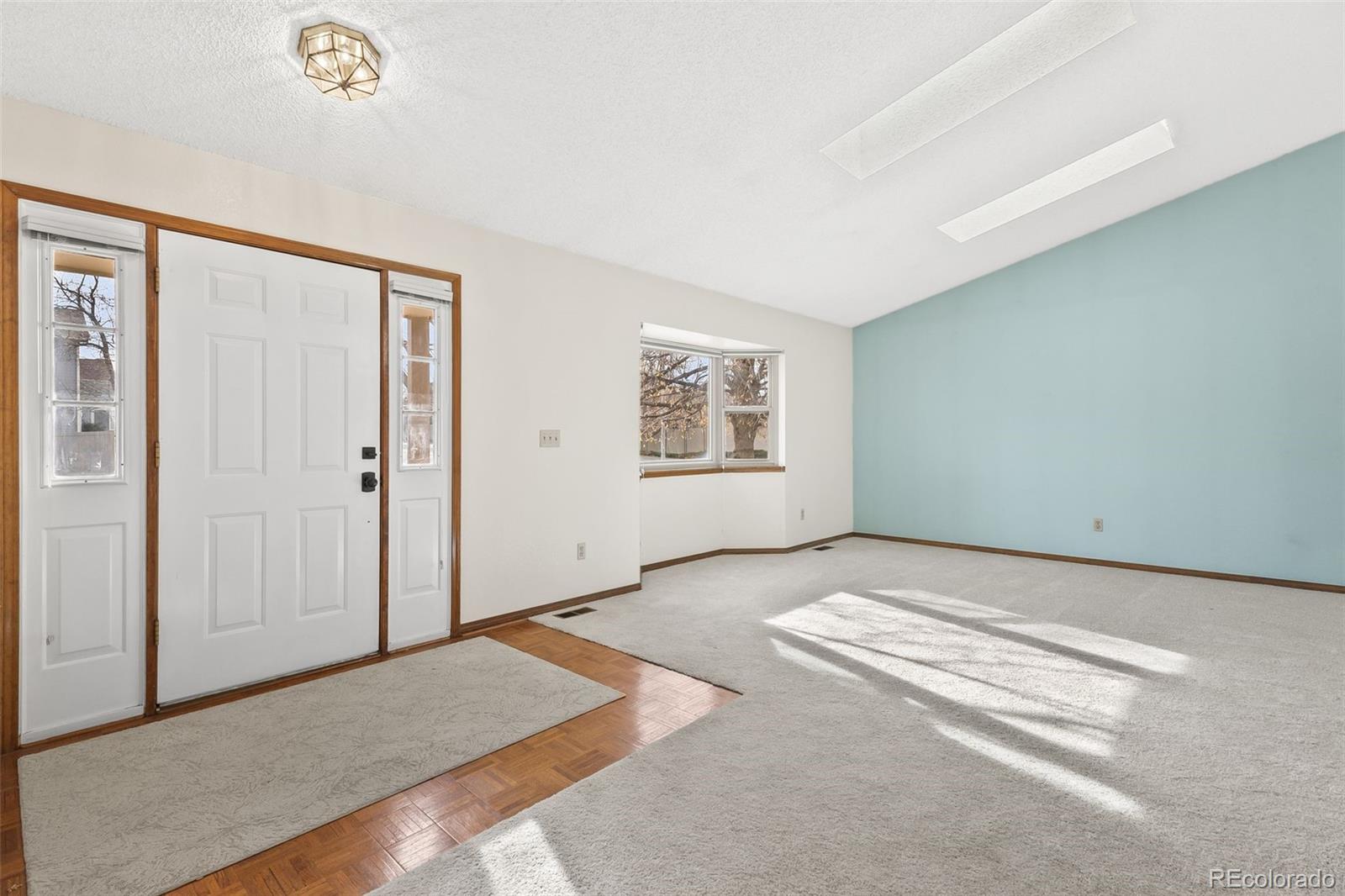 MLS Image #5 for 11303 e warren avenue,aurora, Colorado