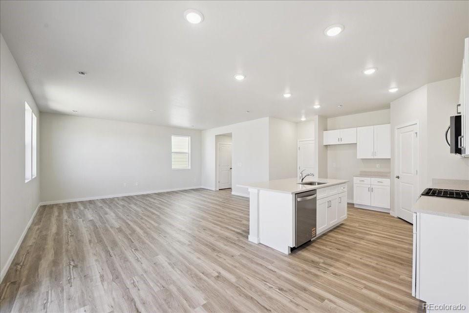 MLS Image #2 for 209  grayson avenue,fort lupton, Colorado
