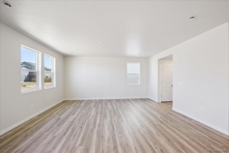 MLS Image #4 for 209  grayson avenue,fort lupton, Colorado