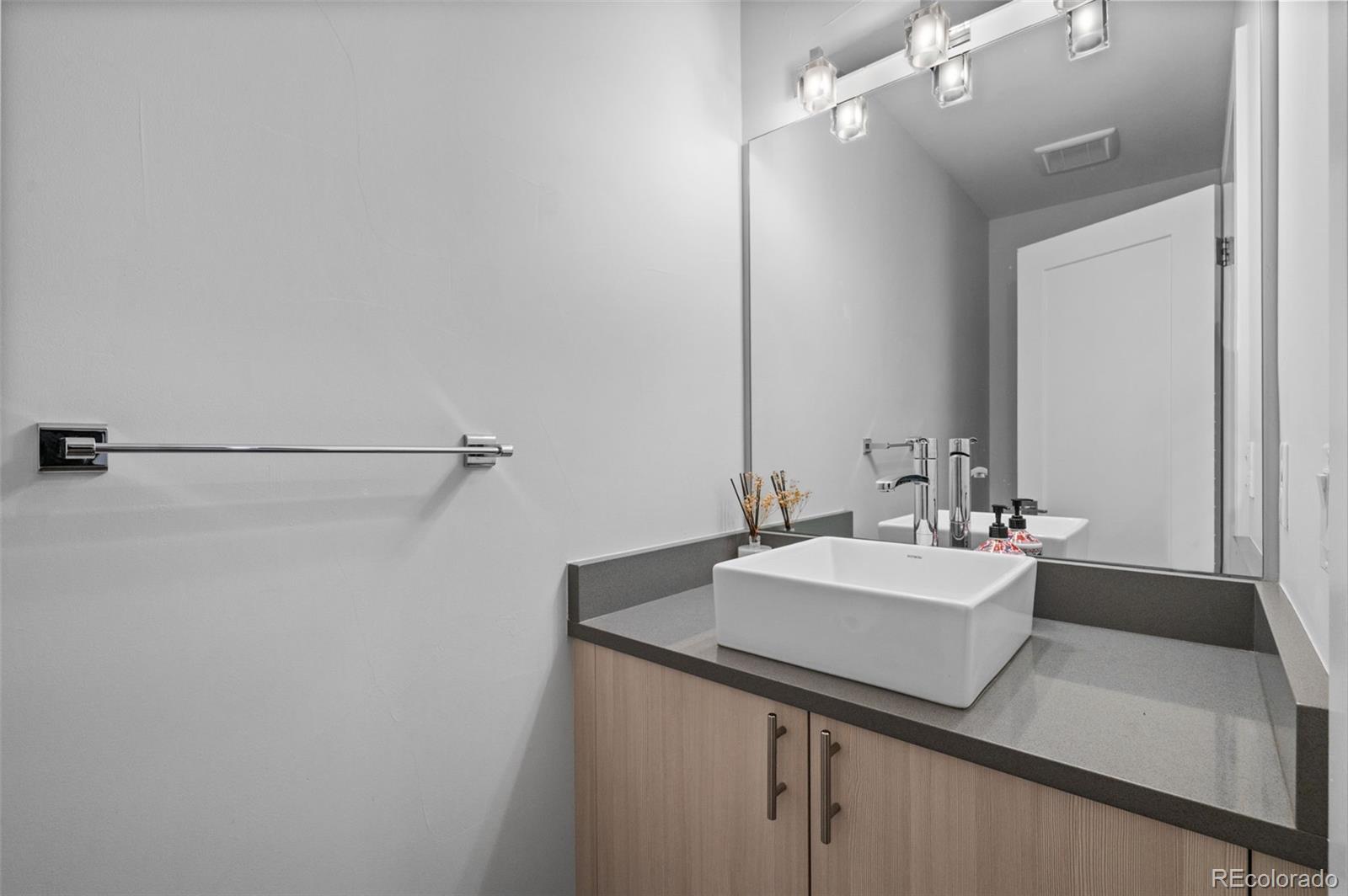 MLS Image #19 for 1840  irving street,denver, Colorado