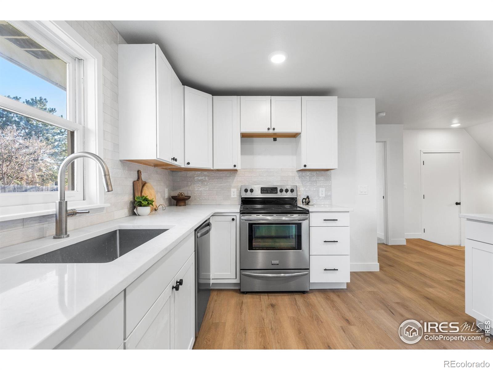 MLS Image #12 for 4020  cottonwood drive,loveland, Colorado