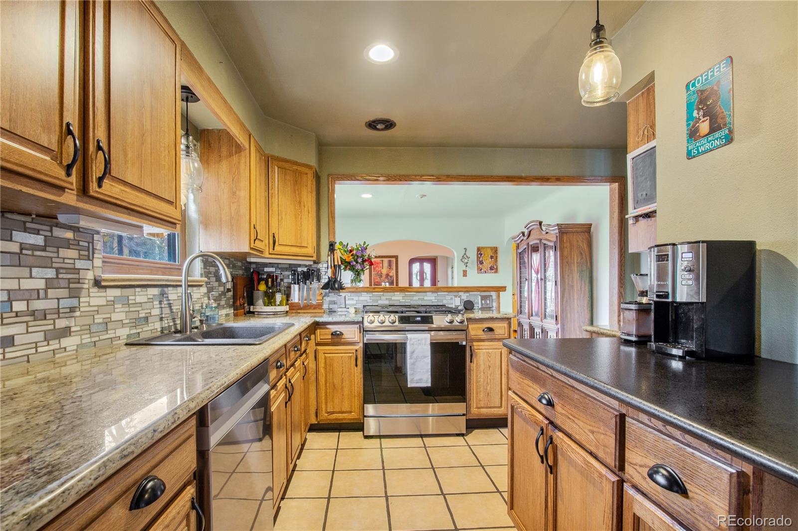 MLS Image #13 for 4940 w 31st avenue,denver, Colorado