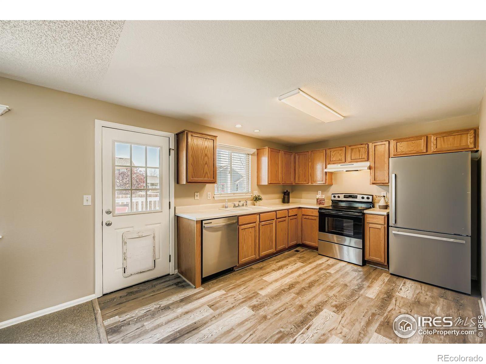 MLS Image #10 for 1506  crestwood circle,longmont, Colorado