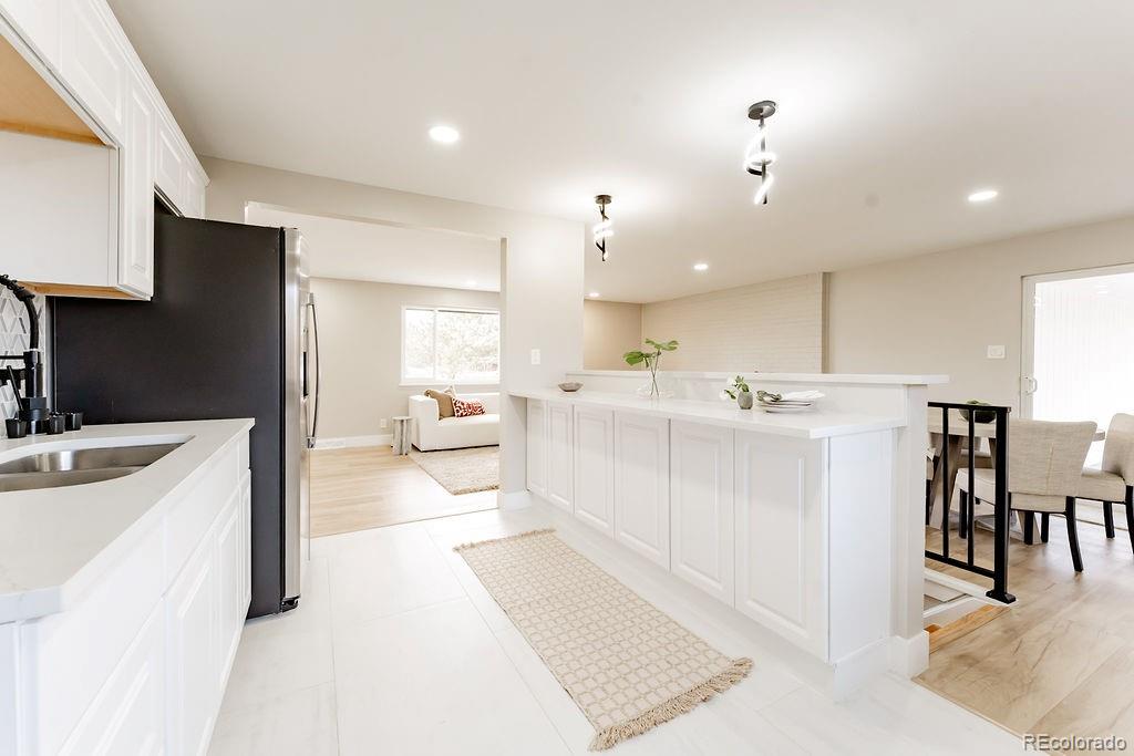 MLS Image #6 for 1720 s balsam street,lakewood, Colorado