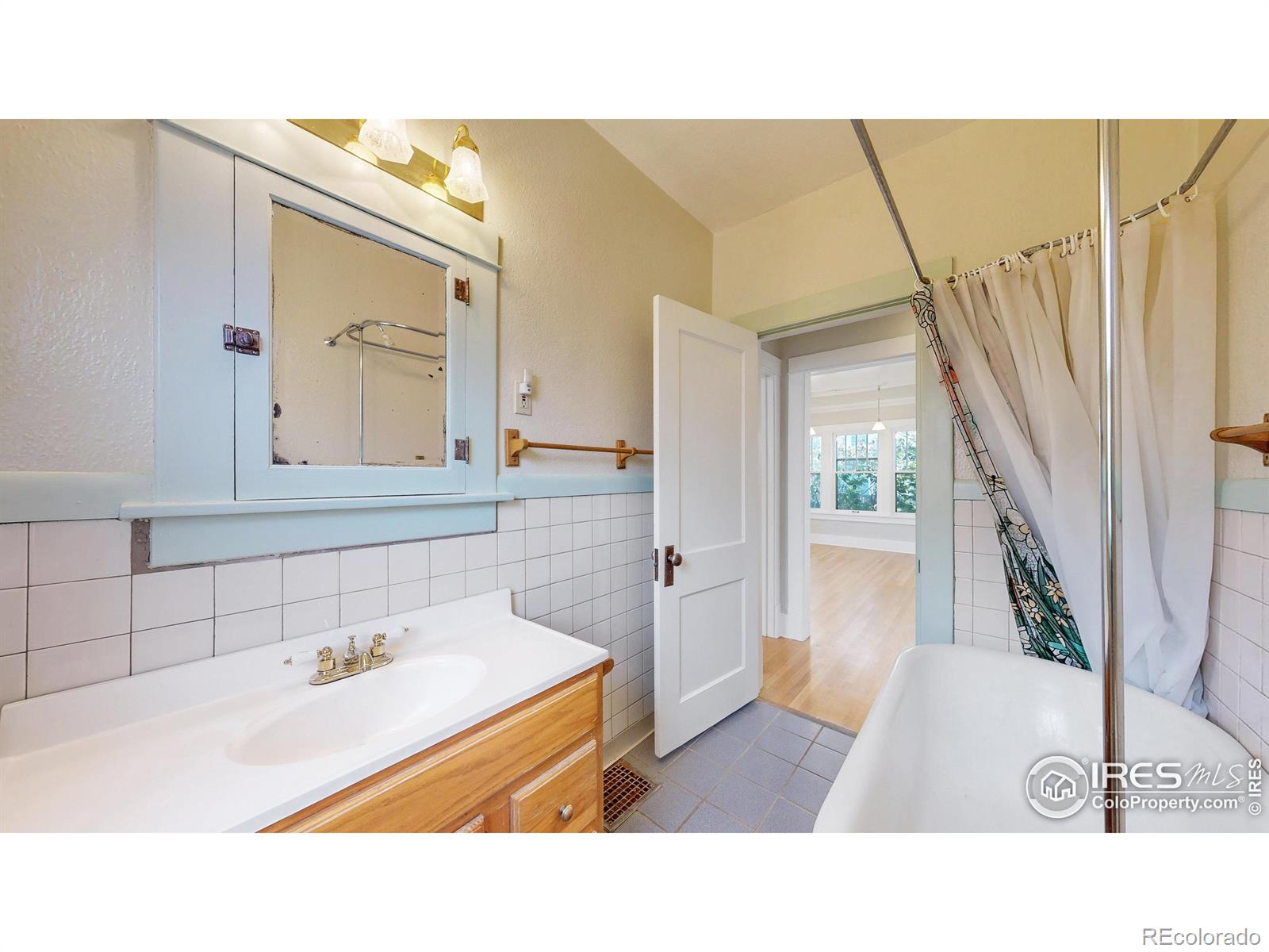 MLS Image #24 for 1210  11th street,greeley, Colorado