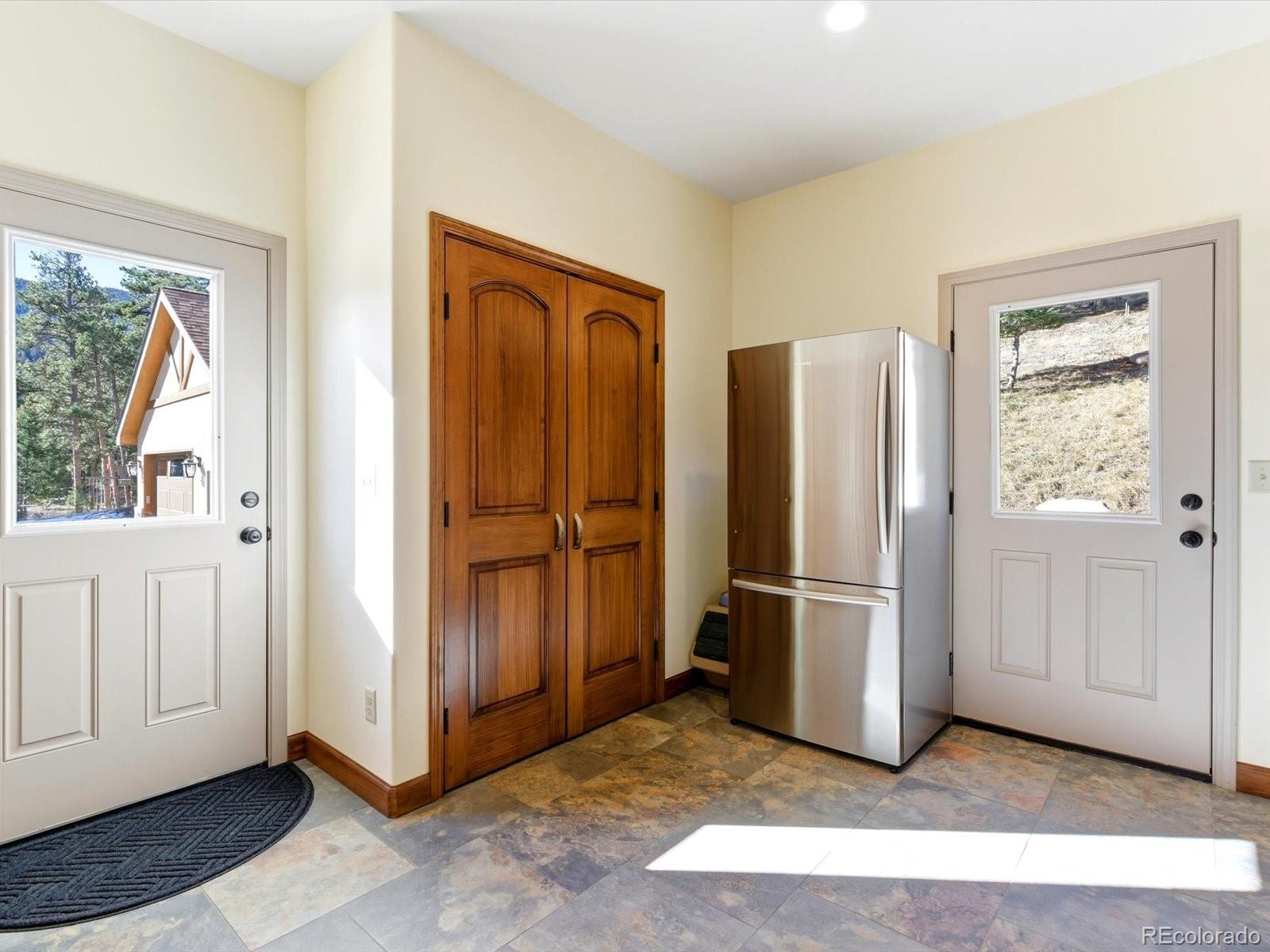MLS Image #24 for 22056  high spring trail,morrison, Colorado